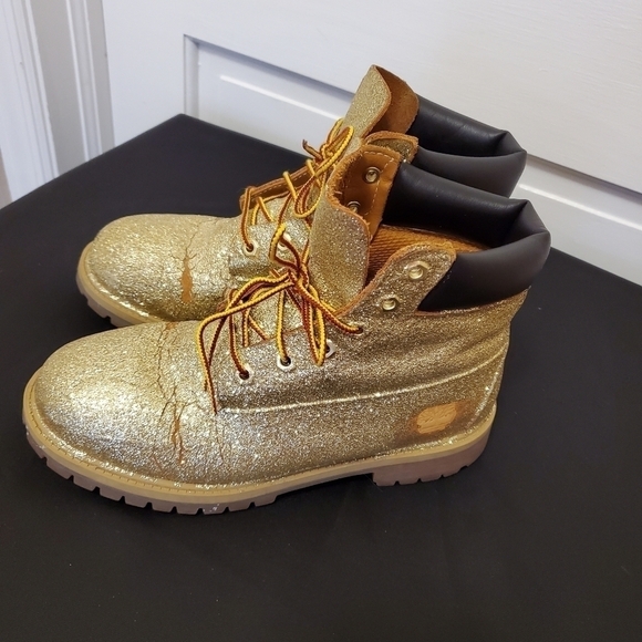 Timberland Boots Covered in Gold Glitter  … - Picture 6 of 11